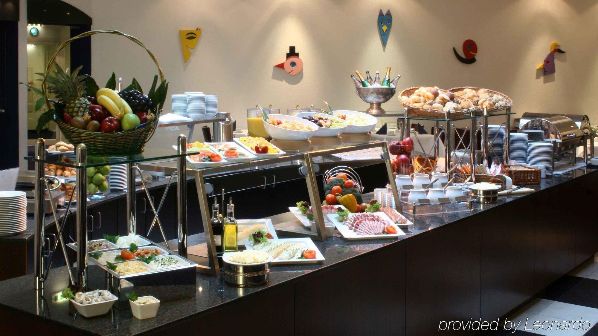 Holiday Inn Berlin City Center East Prenzlauer Berg By Ihg Luaran gambar